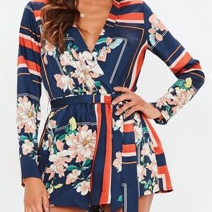 MISSGUIDED FLORAL WRAP ROMPER